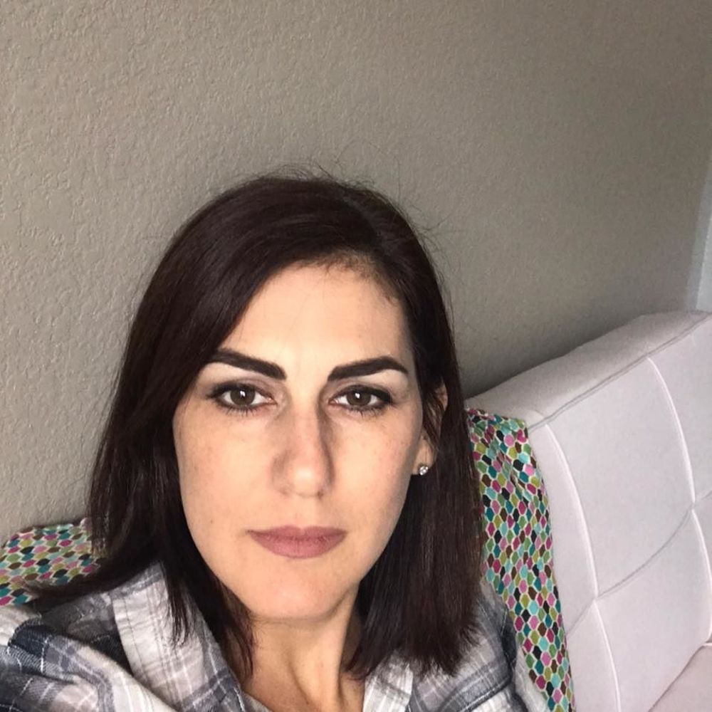 Meet your Posher, Andrea